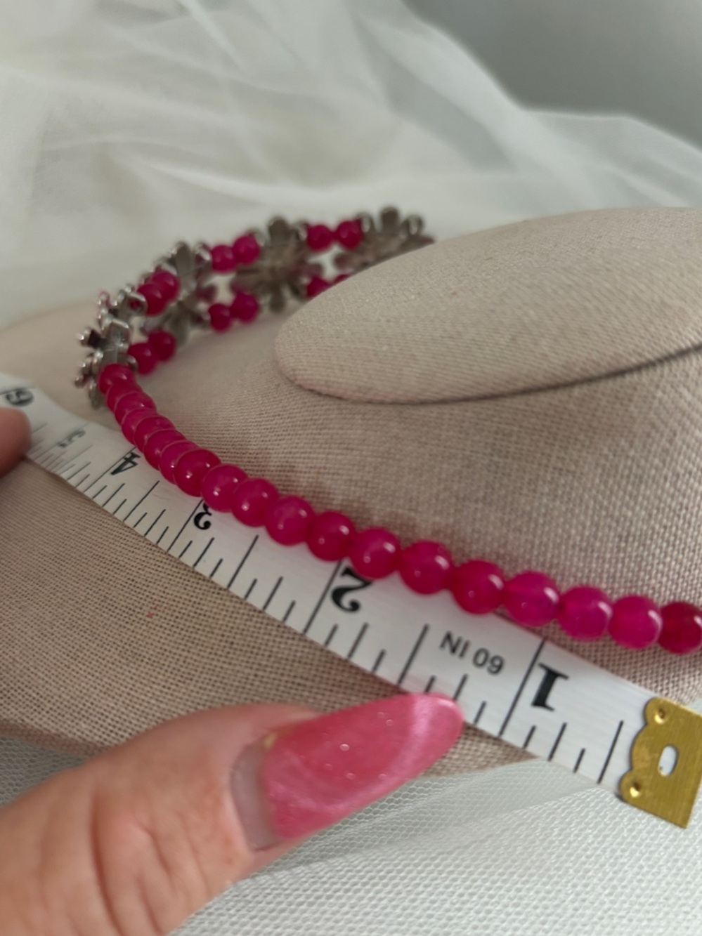 Glass Beaded Pink Floral Choker Necklace and Bracelet Set - Picture 7 of 13